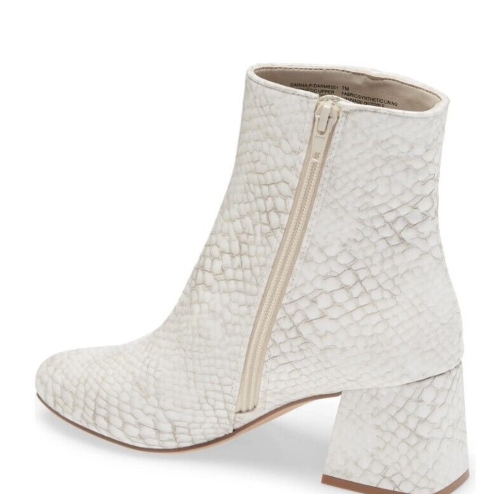 Steve Madden Darma Phyton Snake Print Block Heel Bootie Size 8 Ivory